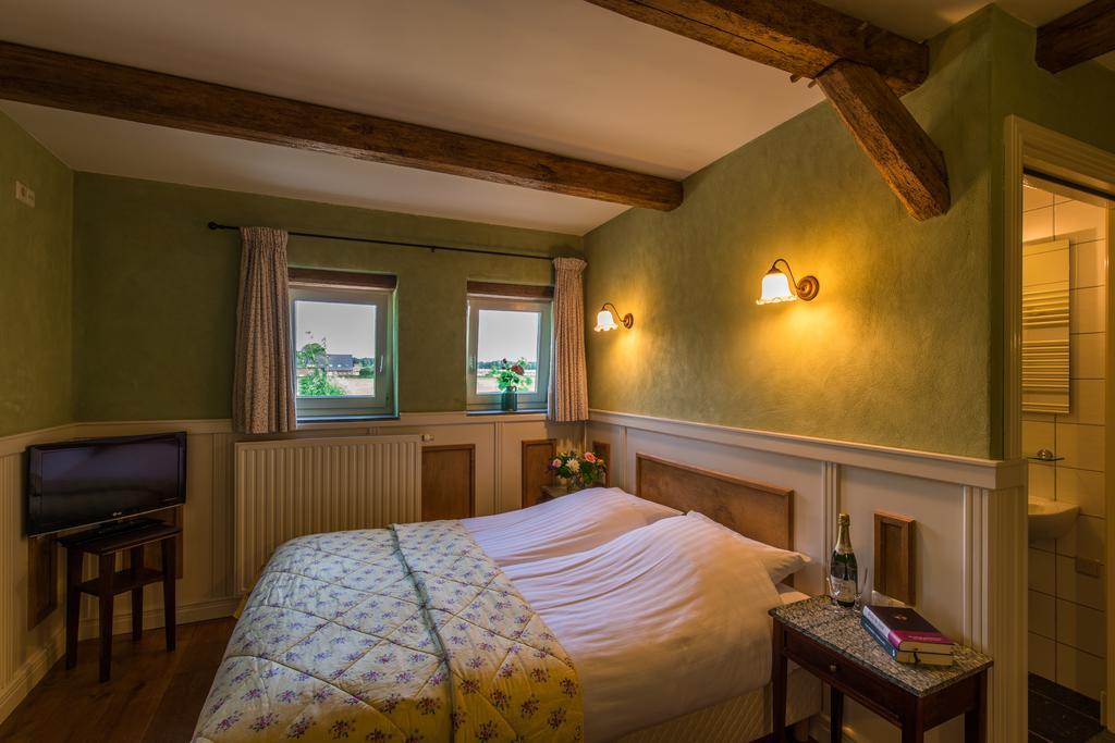 Auberge De Smockelaer Heijenrath Ruang foto